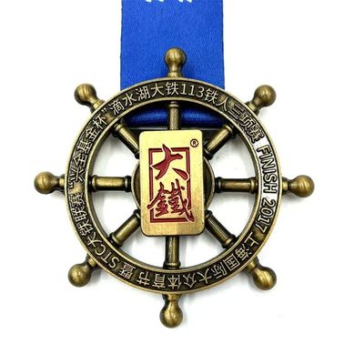 comprar Ironman Internacional 113 Medallas personalizadas de triatlón / Medalla de hilar Fabricación en línea