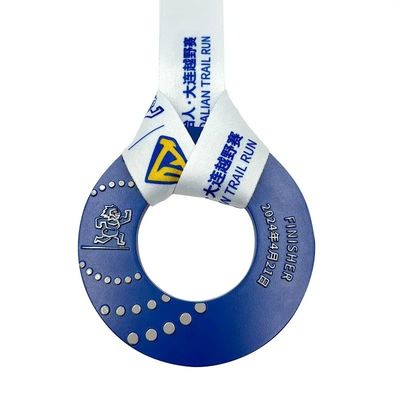 comprar Medalla toroidal personalizada Trail Run Premio grabado Fabricación en línea