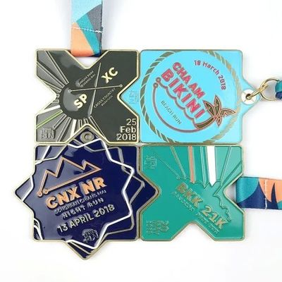 comprar Medallas personalizadas de carrera Serie Puzzle Premios innovadores y dinámicos Fabricación en línea