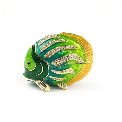 comprar Caja de joyas de pescado personalizable con material base MDF y diseño de IA Fabricación en línea