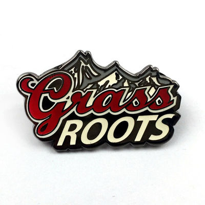 comprar Promoción Negro acabado Hard Enamel Pin Badge con embrague de escombros Elevar su marca Fabricación en línea