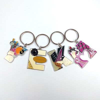 comprar Anillo de llave personalizado de letra inicial dibujo animado hecho de aleación de metal Fabricación en línea