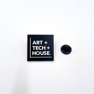 comprar Art Tech House Soft Enamel Lapel Pin Una declaración elegante para las mentes creativas Fabricación en línea